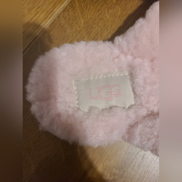Ugg baby pink scuffita slipper - Picture 4 of 6